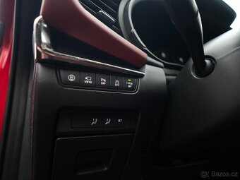 Mazda 3, model 2020, 180HP GT Plus, kůže top výbava - 20
