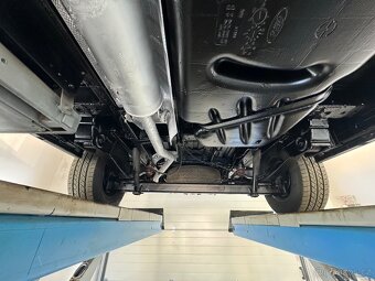 Ford transit bus 9 míst - 20