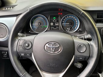 Toyota Auris, 1,8 Hybrid SERV.KNÍŽKA - 20