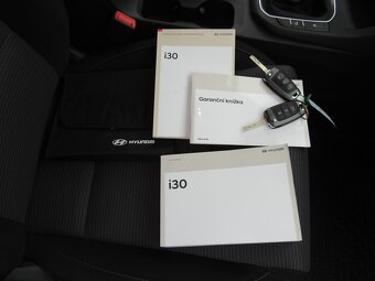 Hyundai i30 Combi,1.6CRDi,2022,89000km,TZ,ČR,1maj.-21%DPH - 20