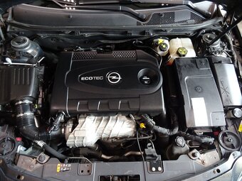 Opel Insignia SPORTS TOURER 2.0 CDTi 4x4 automat, Prodáno - 20