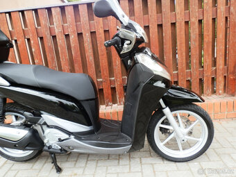 Honda SH 300i (2011) - 20