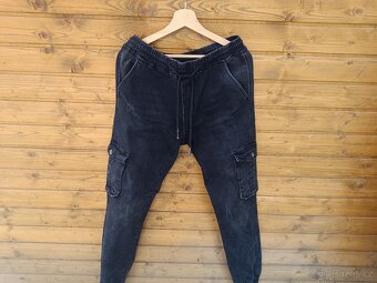 Pánská zimní bunda a balík oblečení - 20