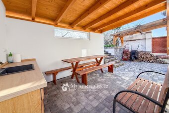 Prodej, rodinný dům, garáž, 215 m2 - Znojmo, Otokara Březiny - 20