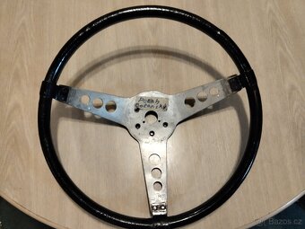 SPORTOVNÍ VOLANT ŠKODA,TRABANT ZRENOVUJI-OBŠIJI-PRODÁM - 20