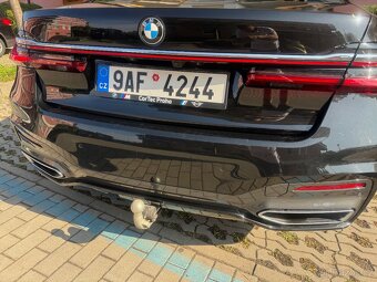 BMW 730d M-Paket xDrive I.majitel CZ rok 2022 záruka 5/2025 - 20