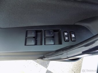 Toyota Auris 1.8 Hybrid/Active/1.Maj.ČR/AT/ - 20