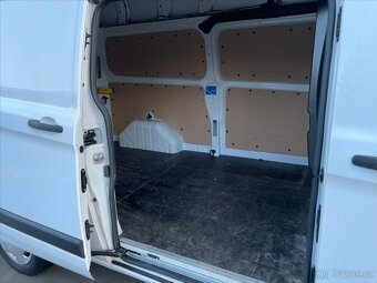 Ford Transit Custom, 2,0 TDCi L2H2, tažné, DPH - 20