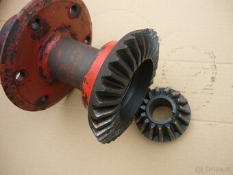 náhradní díly na obraceče sena - 20