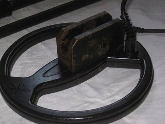 XP Adventis 2 detektor kovů s příslušenstvím - 20