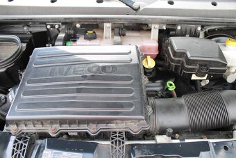 Iveco Daily, 35S160 2,3 Maxi 6míst+klima 2022 - 20