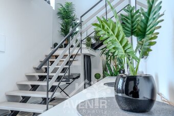 Rodinný dům 6+kk v Bělé pod Bezdězem – prostorné bydlení pro - 20