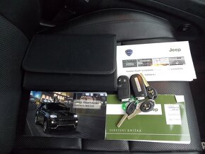 Jeep Grand Cherokee Summit 3,0 V6 CRD. původ ČR, DPH - 20