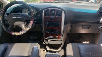 chrysler town country LPG 3.8 160kw limited 2006 - 20