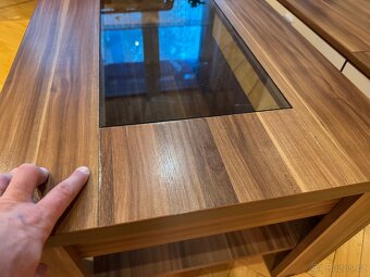 Prodám obývací stěnu a konferenční stůl - 20