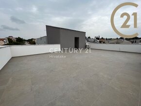 Prodej bytu 4+kk (95 m2) s balkonem a privátní střešní teras - 20