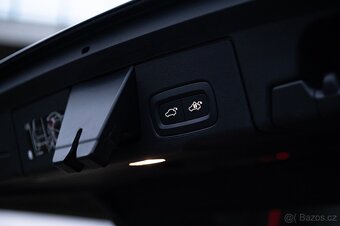 Volvo XC60 T8 Twin Engine 288kW,Inscription,AWD,ČR,Servis - 20