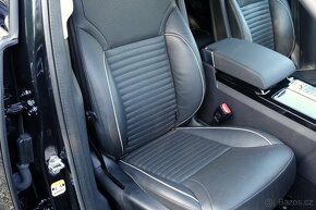 Land Rover Discovery 3.0L V6 250 kW, ČR, DPH - 20