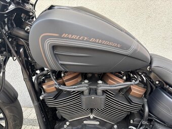 Harley FXBR Breakout - 20