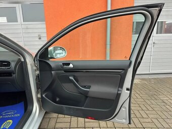 Volkswagen Golf, 1.4 TSI 90KW 1.maj.,NAVI - 20