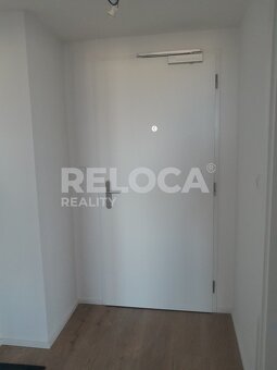 1+KK 43m2+23m2 terasa, Praha 13 Stodůlky, Hábova, ještě neby - 20