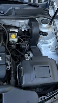 Seat Leon 1M1 1.6 16v 77 Kw (105 koní) - 20