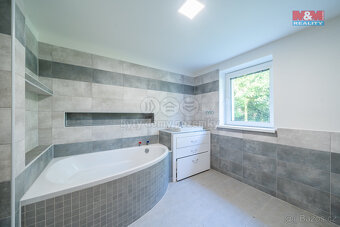 Prodej rodinného domu, 199 m², Lipina - 20