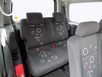 Volkswagen Caddy 2.0i/MAXI/CNG/7.Míst/klima/ - 20