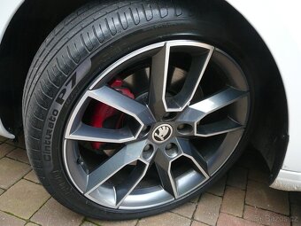 ŠKODA OCTAVIA 3 RS 2.0 TDI 135KW XENONY ACC NAV WEBAS KAME - 20