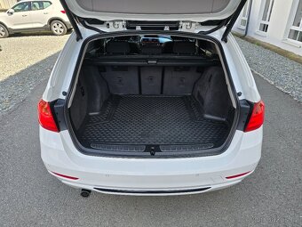 BMW 318D 105kW Touring Automat M-paket Bi-XENON NAVI SENZORY - 20