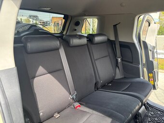 Toyota FJ Cruiser bez koroze, skvělý originální stav - 20