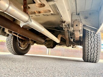 1989 Dodge B-250 RAM VAN Bivouac Conversion | PERFEKTNÍ STAV - 20