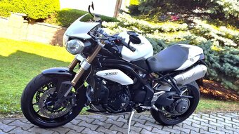 Triumph Speed Triple 1050 - 20