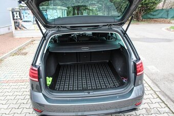 Volkswagen Golf Variant 1.5 TSI R-Line DSG - 20