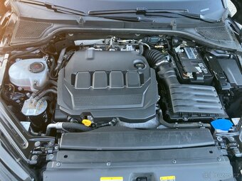 ŠKODA OCTAVIA COMBI 2.0TDI STYLE / NEHAVAR., 2 ROKY ZÁRUKA/ - 20