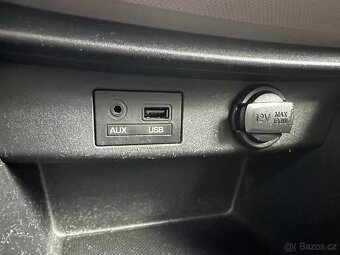 Hyundai i10 1.0i 49kW Style Klima Serviska 1. maj Rok 2014 - 20