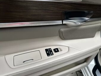 BMW Řada 7 750i Long xDrive Night Vision Soft-close Head-Up - 20