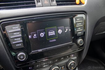 Škoda Octavia Combi 2.0 TDI Elegance/Style 4x4 DSG - 20