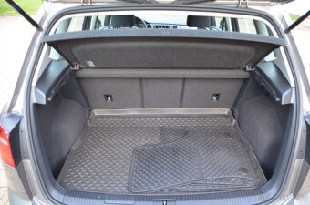PRODÁM VW GOLF SPORTSVAN 1.6TDI DSG 2014 - 20