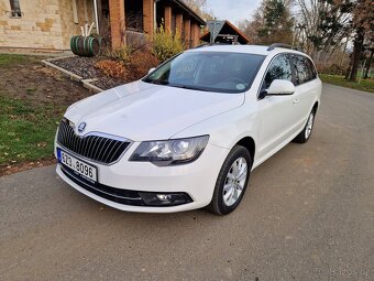 Škoda Superb 2 combi 2,0 TDI facelift , navi, xenony - 20