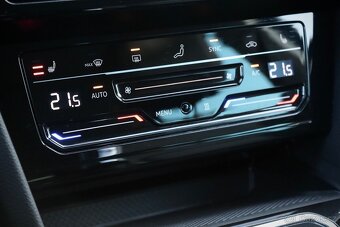 VW Passat B8 Facelift Var. R-Line 2.0TDI 147kW DSG 4Motion - 20