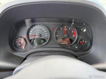 Jeep patriot 2.2CRD 2011 4x4 pojizdne - 20