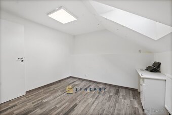 Prodej rodinného domu, 120 m2 + 30m2 Studio - Radovesice - 20