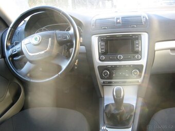 Škoda Octavia Kombi 1.4 tsi najeto 81tkn - 20