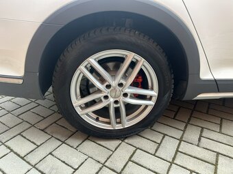 Volkswagen Passat 2.0 TDi 140kW 4motion DSG Alltrack - 20