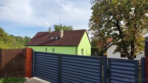 Rodinný dům 4+1 s dílnou, garáží a zahradou - 20
