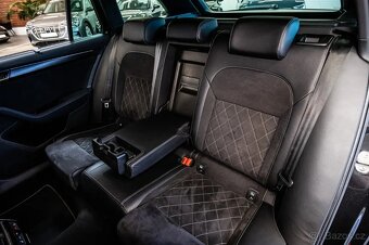 Škoda Superb Combi 2.0 TDi Sportline - 20
