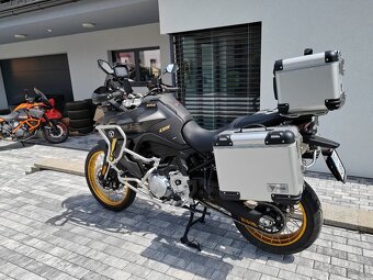 Voge 900 DSX Plná výbava záruka 10/2028 - 20