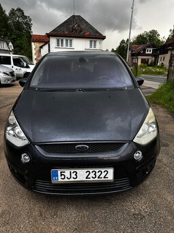 FORD S-Max - 20