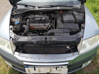 ŠKODA OCTAVIA COMBI DSG 2.0TDi TAŽNÉ ZAŘÍZENÍ R.V.2006 - 20